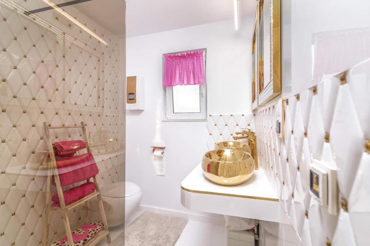 Woodhouse Resort Dobrogoszcz Eksteriør bilde
